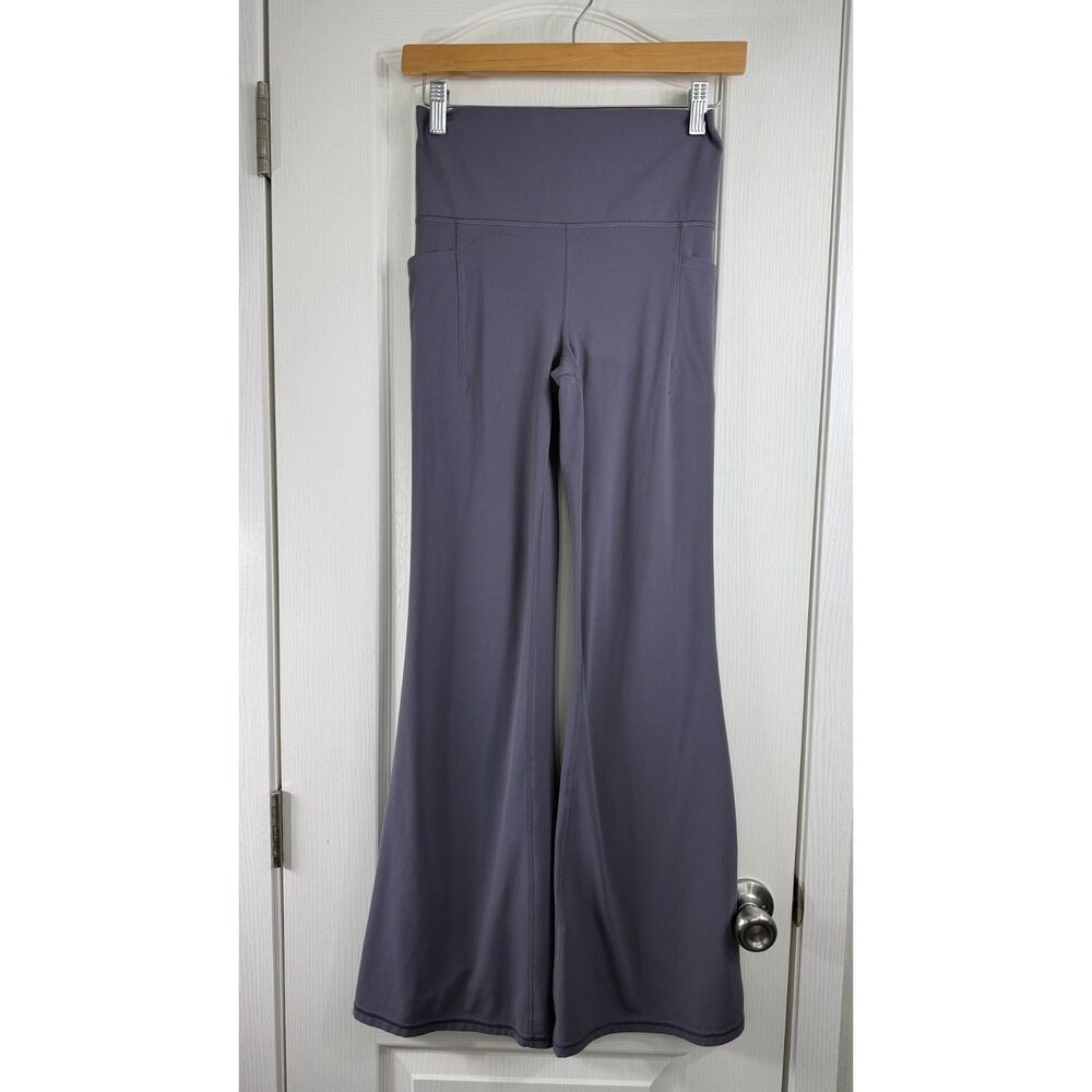 Athleta Salutation Stash Flare Pant Women's Small Purple High Rise Yoga Pants